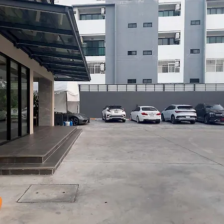 The 9 Residence Hotel